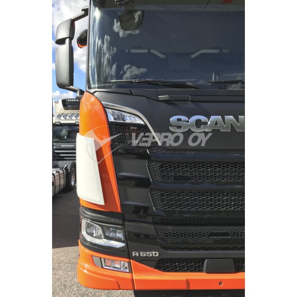 SCANIA S/R 2017>, DIRT DEFLECTOR