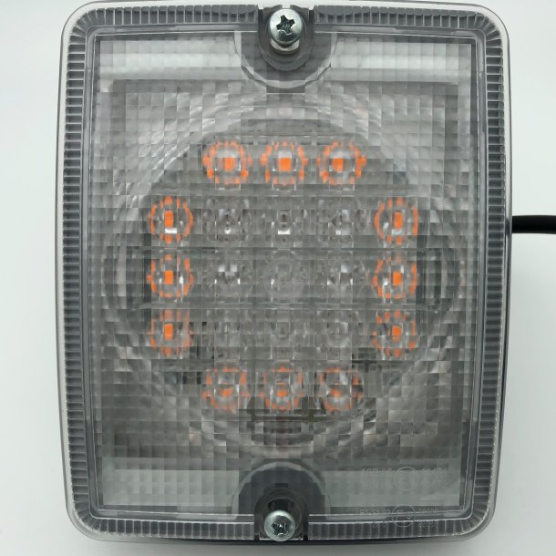 LED  ""NORGE LYGTE"" Position, stop og blinklygte, 24V, 21 stk. LED. 2,5m ADR kabel.130x110x45mm