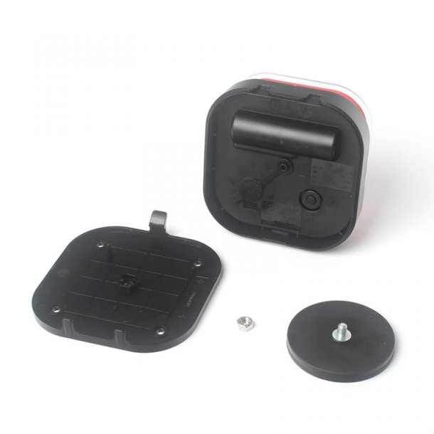 Trdlst baglygtest inkl. 7-pol sender og opladerst. 12V